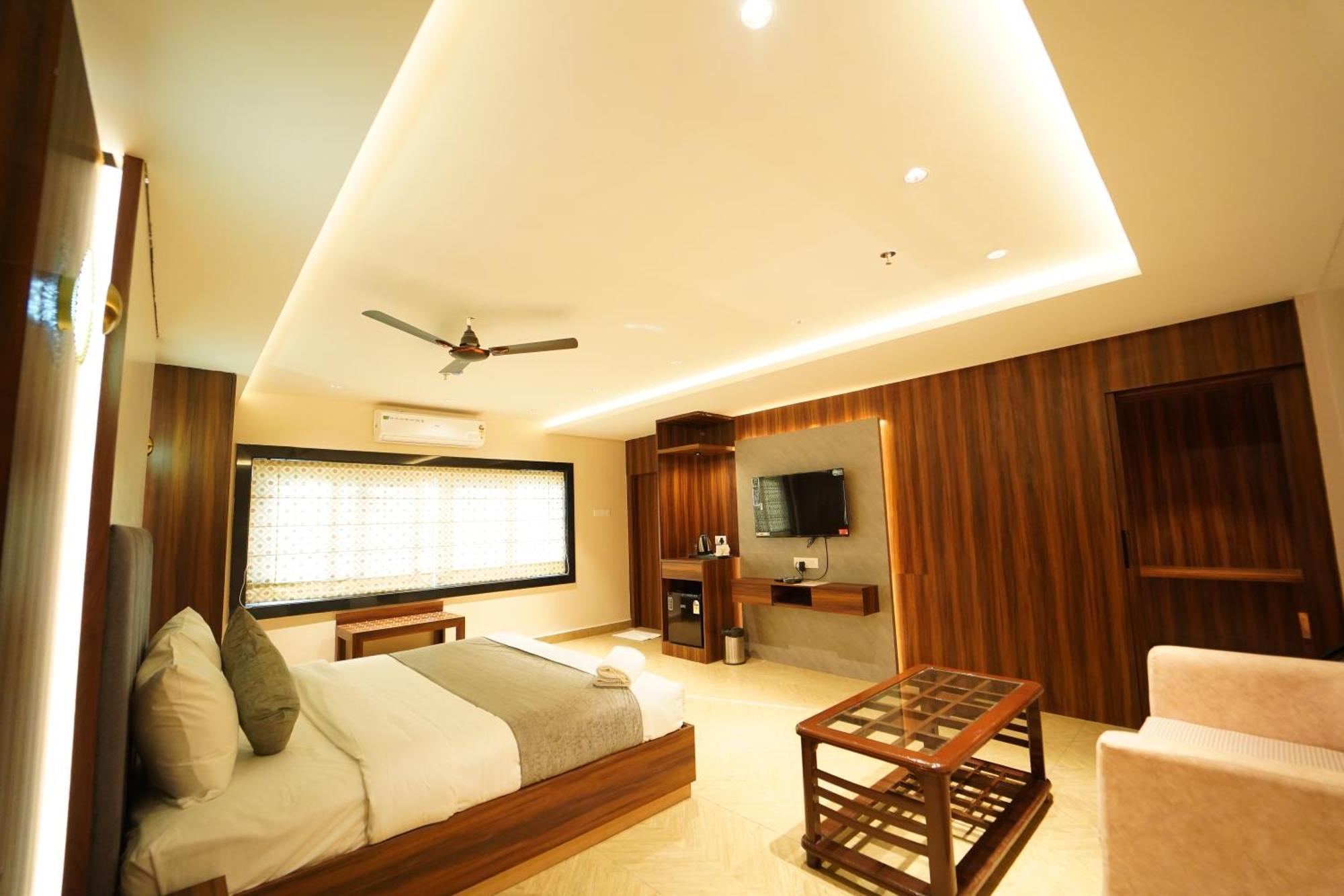 Hotel Ananta Sayana بوهفانيشفار المظهر الخارجي الصورة